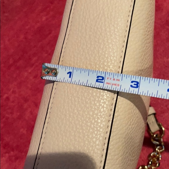 Beautiful Michael Kors Blush Crossbody - Picture 8 of 10